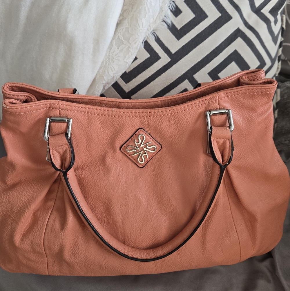 Simply Vera Wang Shoulder Bag